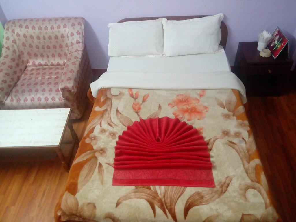קטמנדו Hotel Pokhara Peace מראה חיצוני תמונה