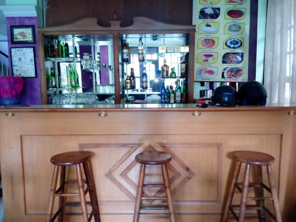 קטמנדו Hotel Pokhara Peace מראה חיצוני תמונה