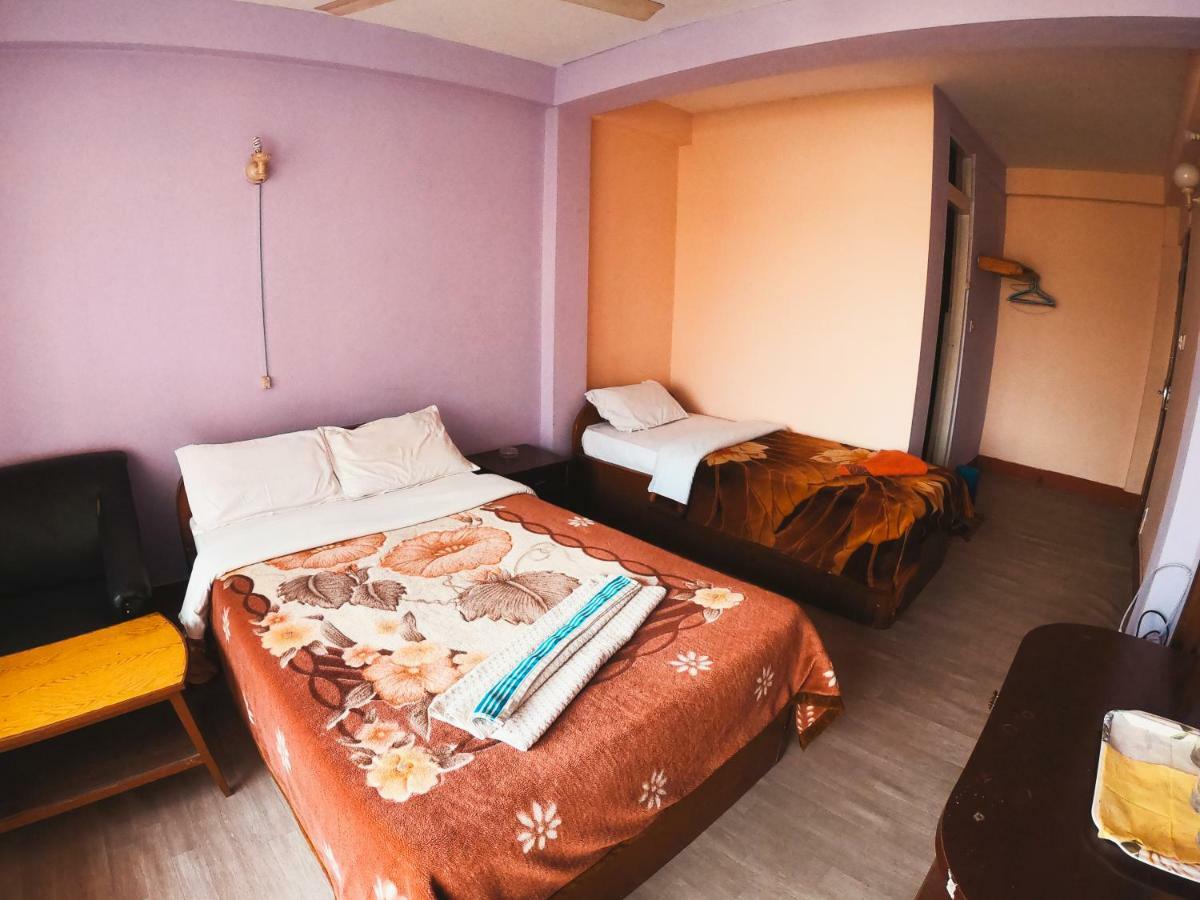 קטמנדו Hotel Pokhara Peace מראה חיצוני תמונה